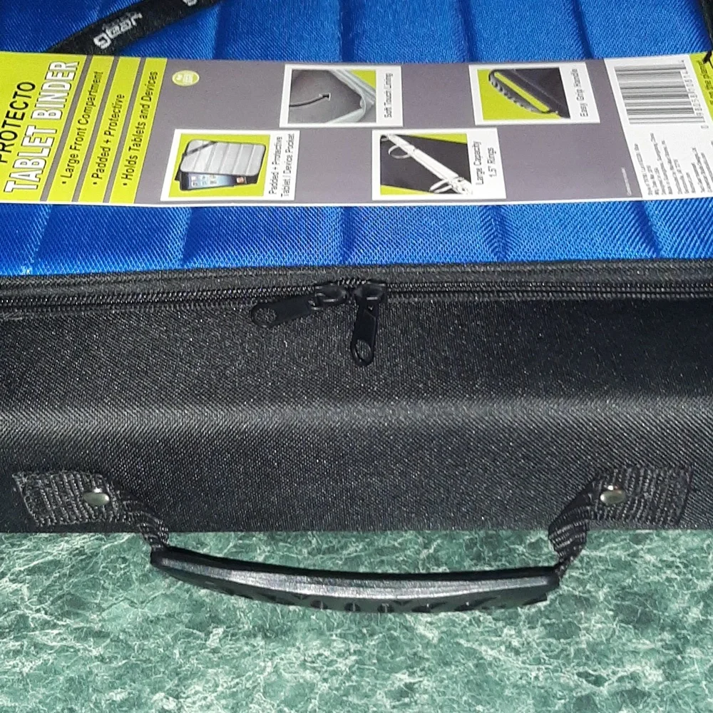 💼📒Tablet Binder-Tech Gear, New with Tags📒💼